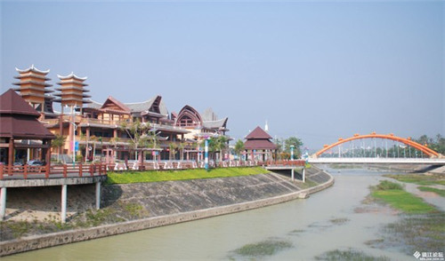 火车去拉萨路上风景图片（火车去拉萨旅游攻略）